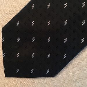 Host Pick: Geoffrey Beene Silk Tie